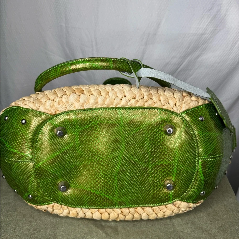 Large  Green and Tan Wicker Straw Rattan  Tote Bag Tagged Magnolia Zurich - Picture 7 of 10